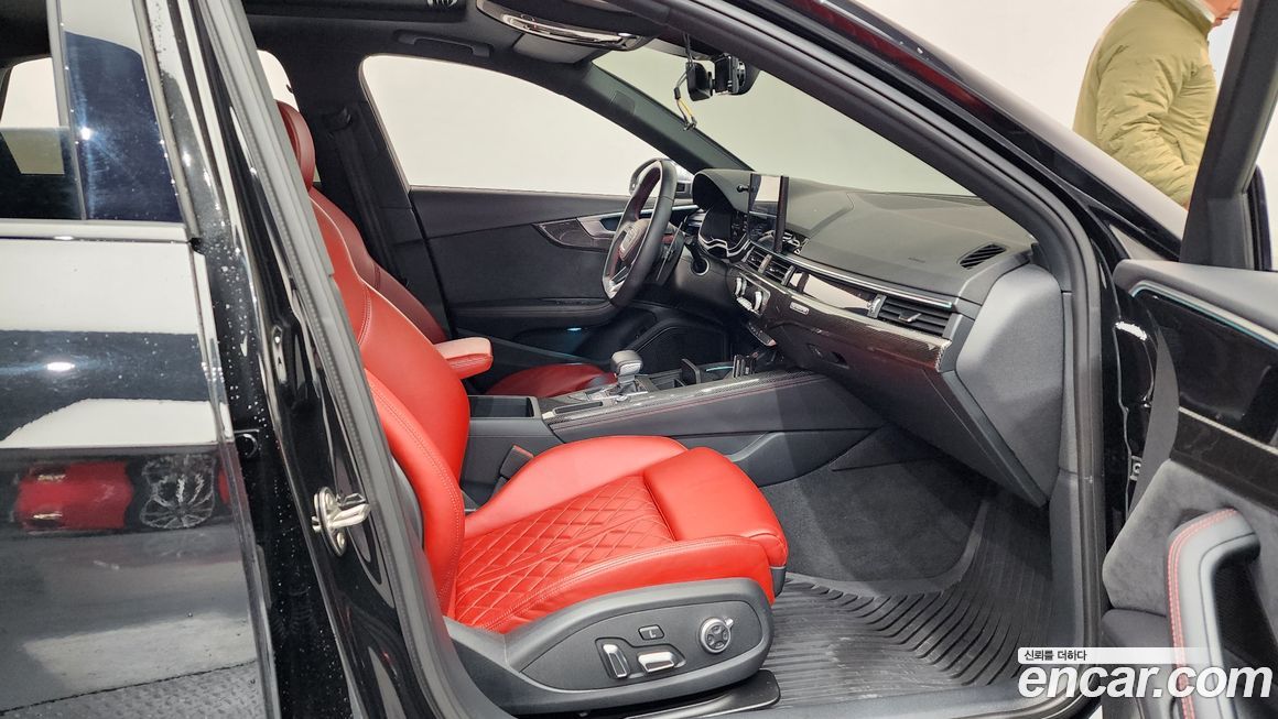 Audi S4 2023