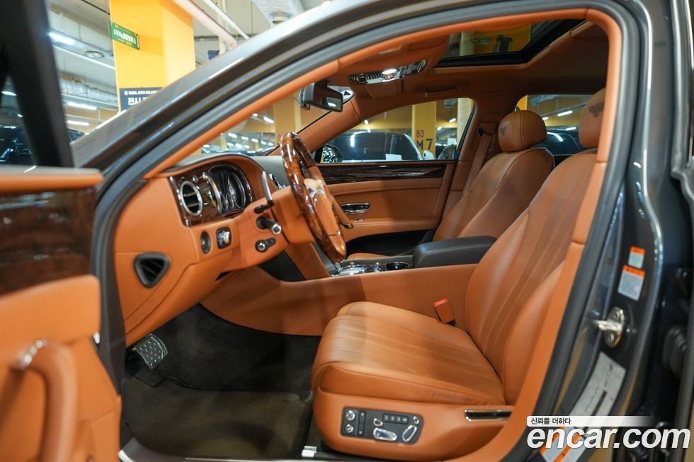 Bentley Flying Spur 2016