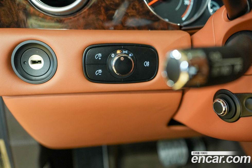 Bentley Flying Spur 2016