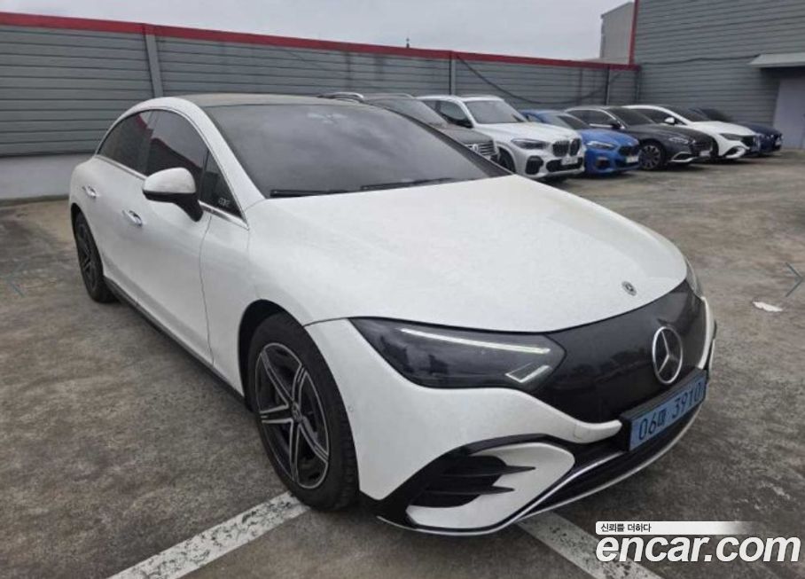 Mercedes-Benz EQE 2024
