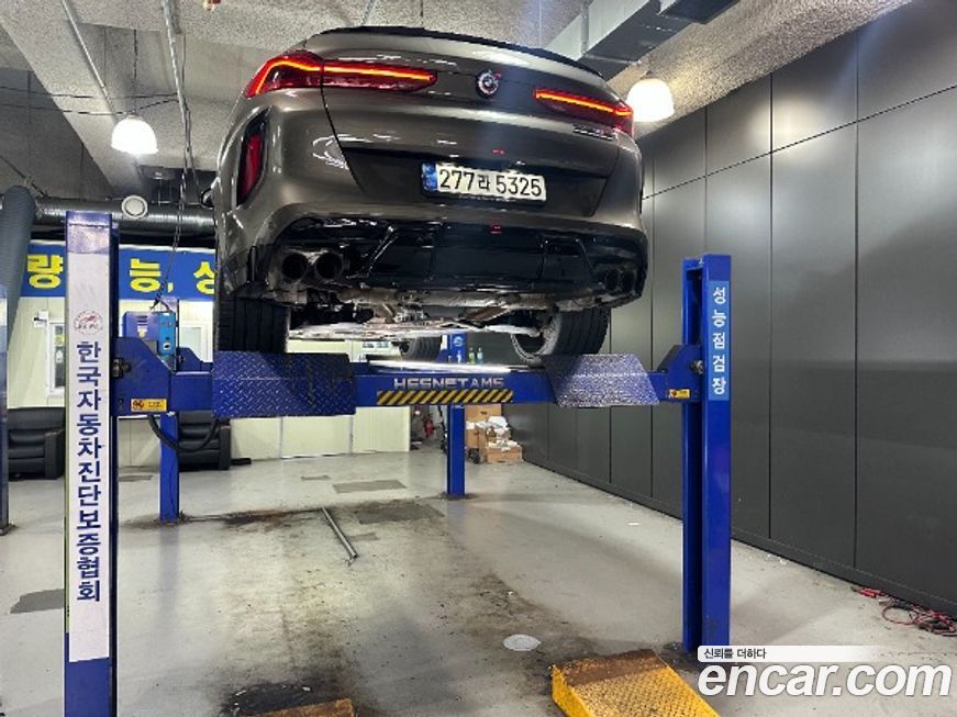 BMW X6M 2021