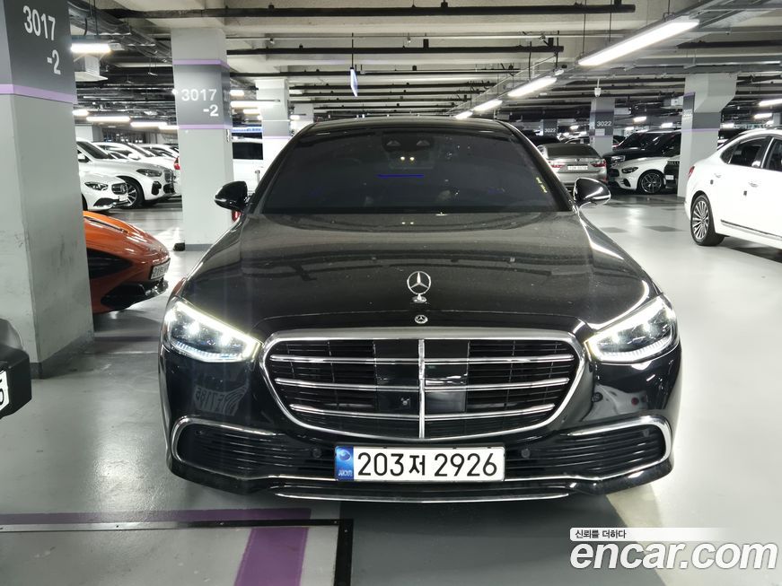 Mercedes-Benz S-Class 2021