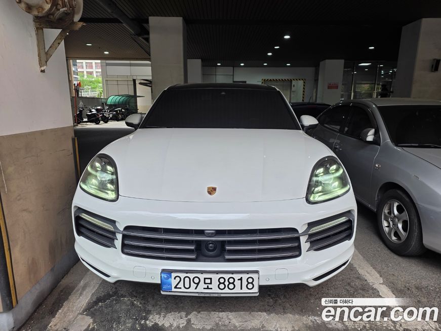 Porsche Cayenne 2022