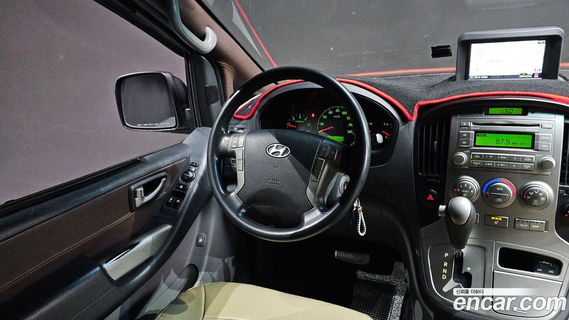 Hyundai Starex 2015