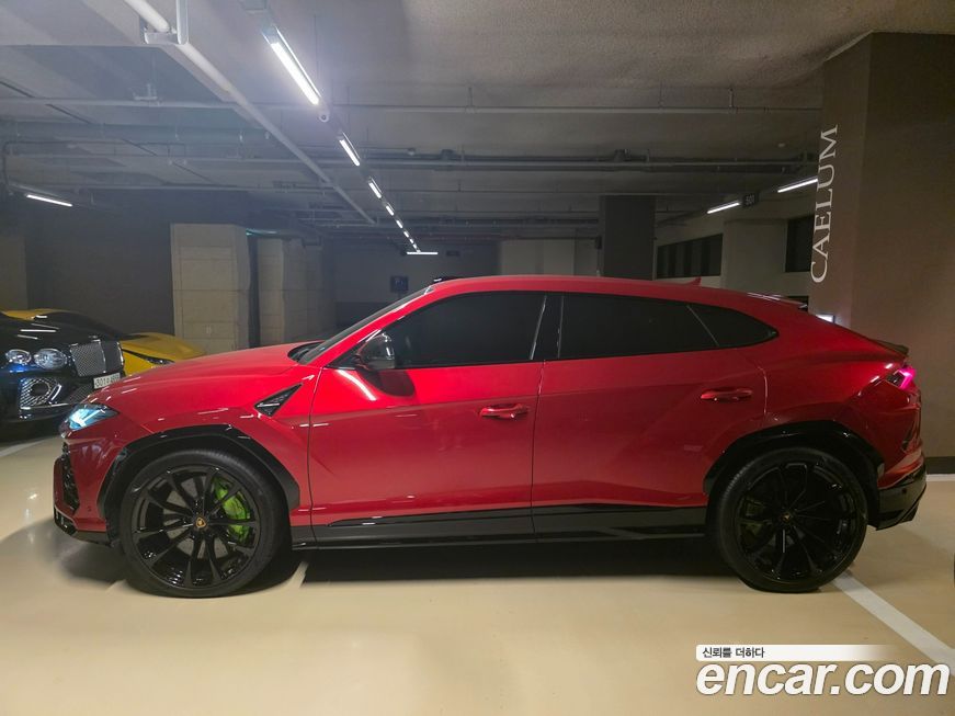 Lamborghini Urus 2022