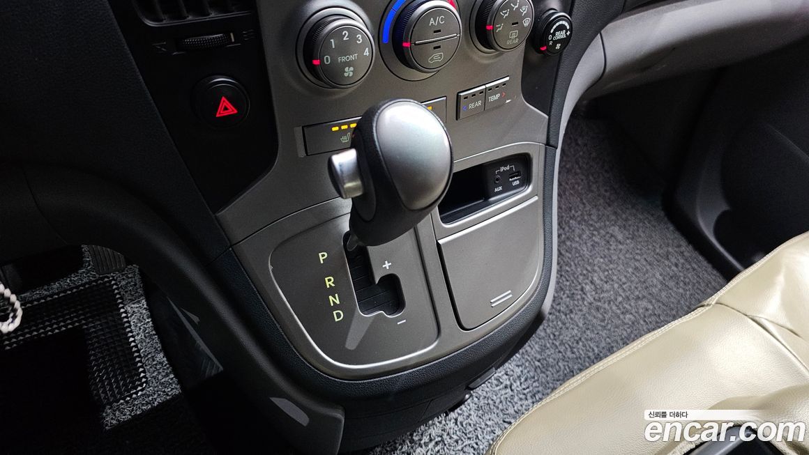 Hyundai Starex 2015