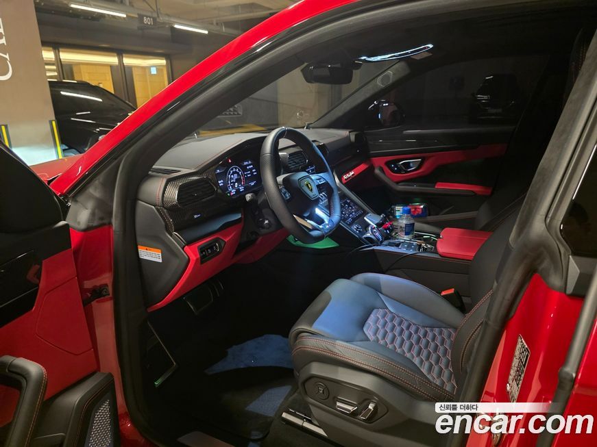 Lamborghini Urus 2022