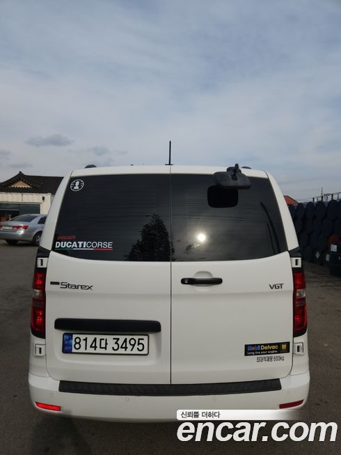 Hyundai Starex 2021
