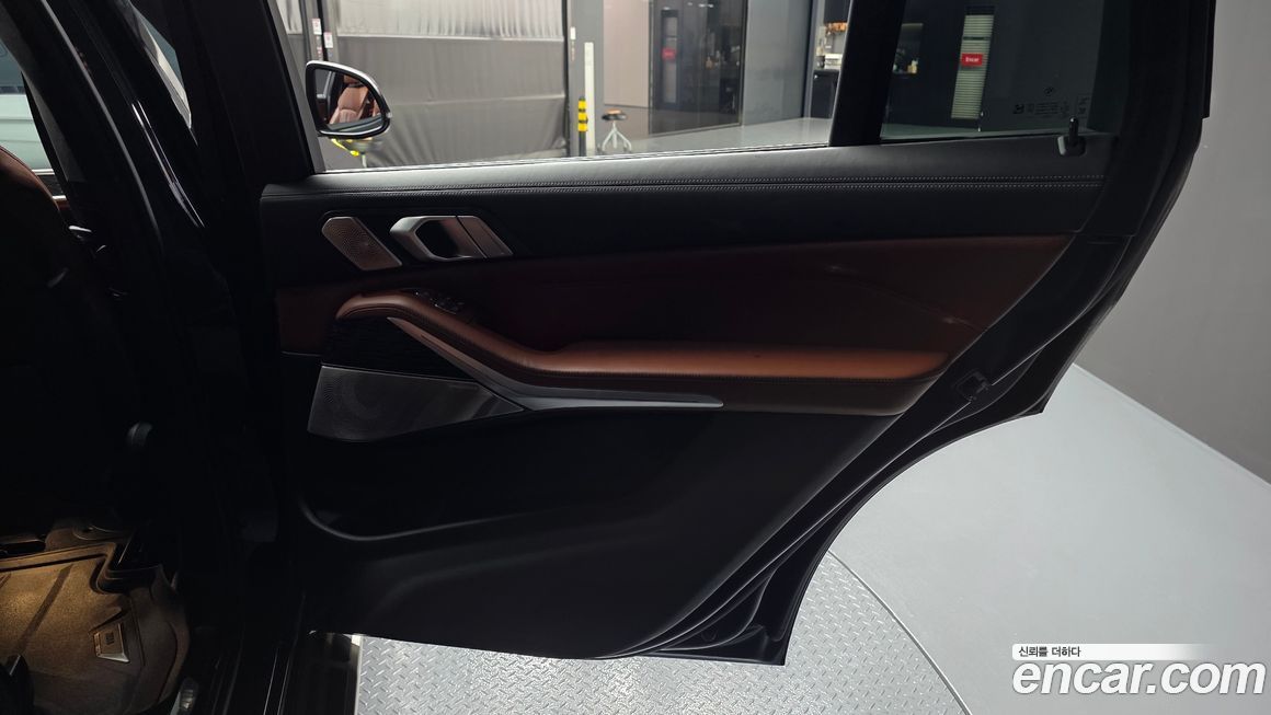 BMW X7 2022