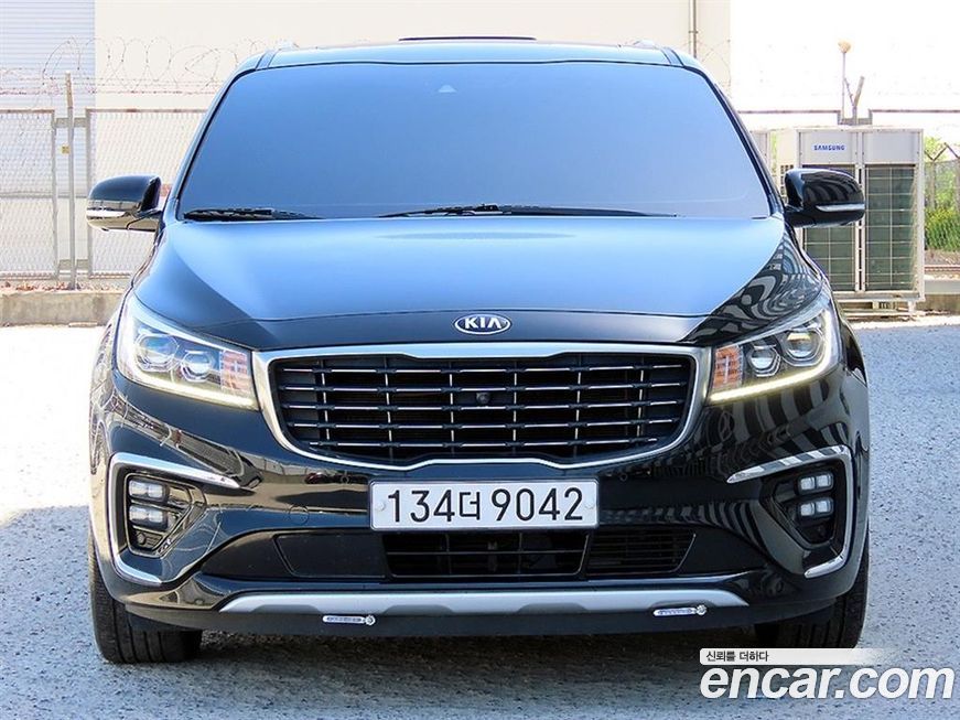 Kia Canival 2019