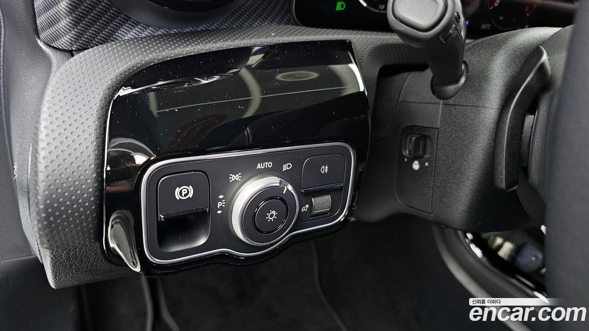 Mercedes-Benz A-Class 2024
