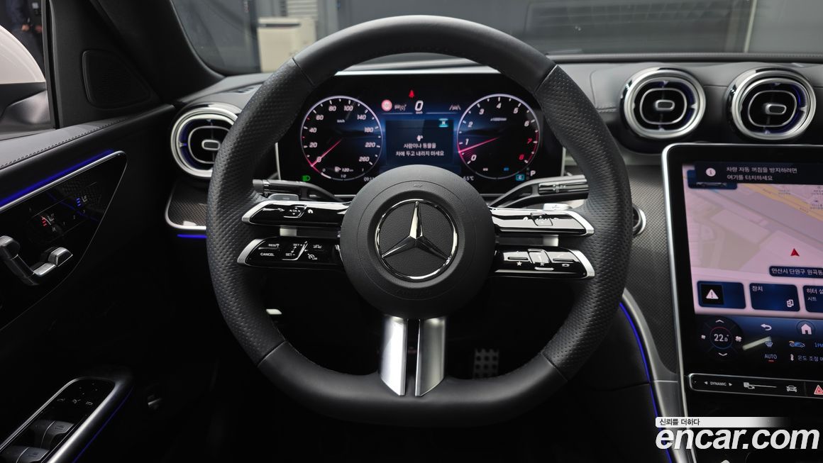 Mercedes-Benz C-Class 2025