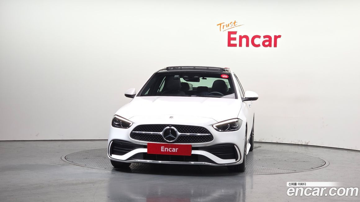 Mercedes-Benz C-Class 2025