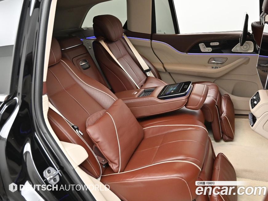 Mercedes-Benz GLS-Class 2023