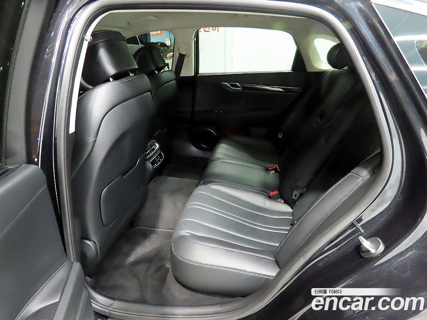 Genesis G80 2023