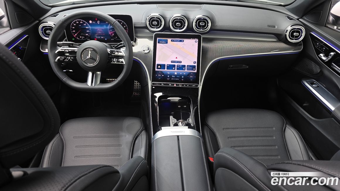 Mercedes-Benz C-Class 2025