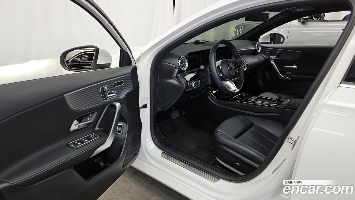 Mercedes-Benz A-Class 2024