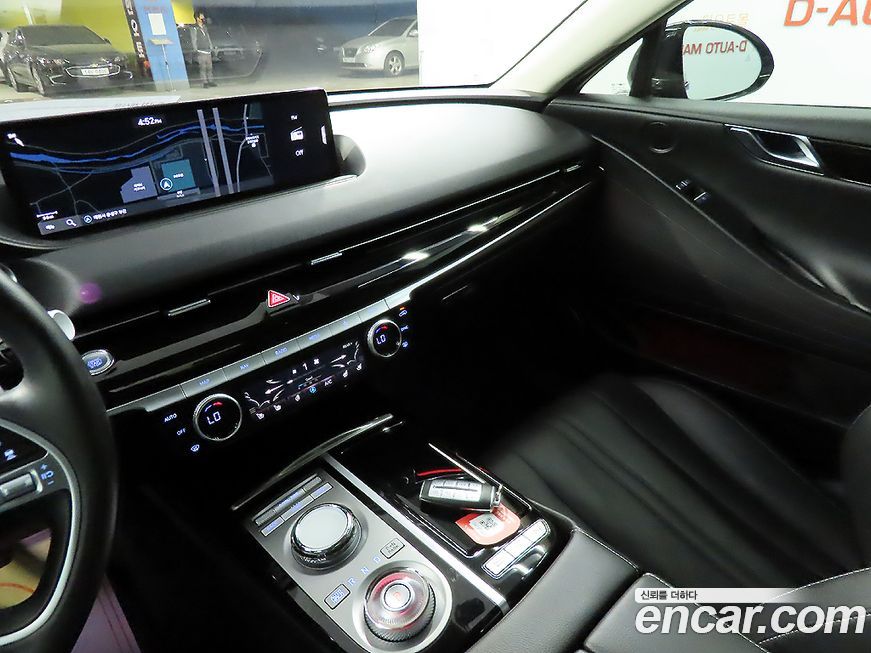Genesis G80 2023