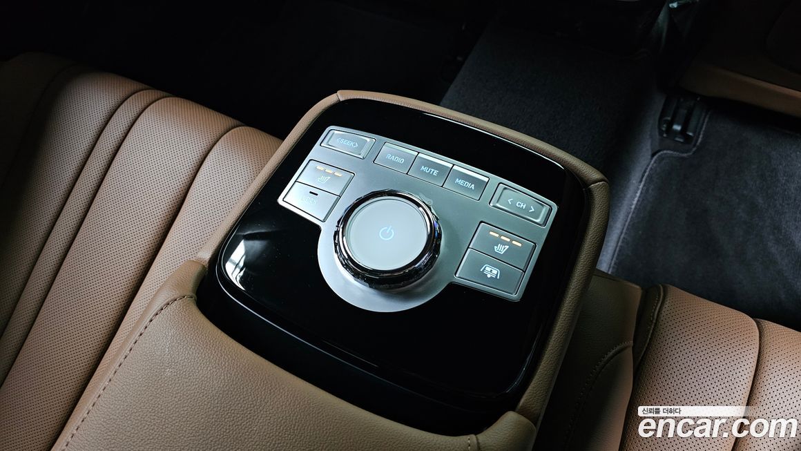 Genesis G80 2024