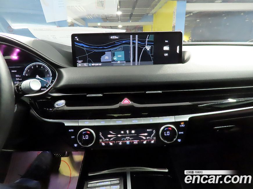 Genesis G80 2023