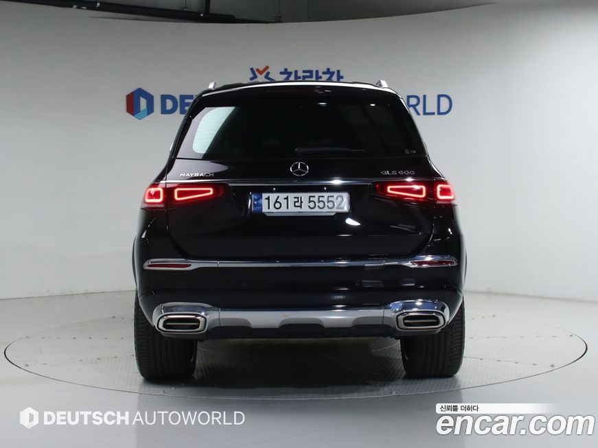 Mercedes-Benz GLS-Class 2023