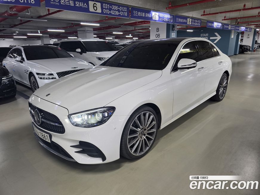 Mercedes-Benz E-Class 2022