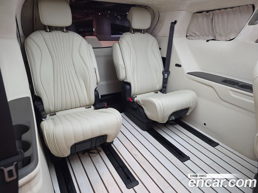 Kia Canival 2025