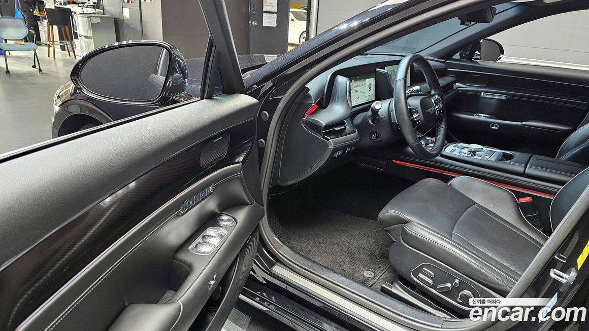 Genesis G90 2023