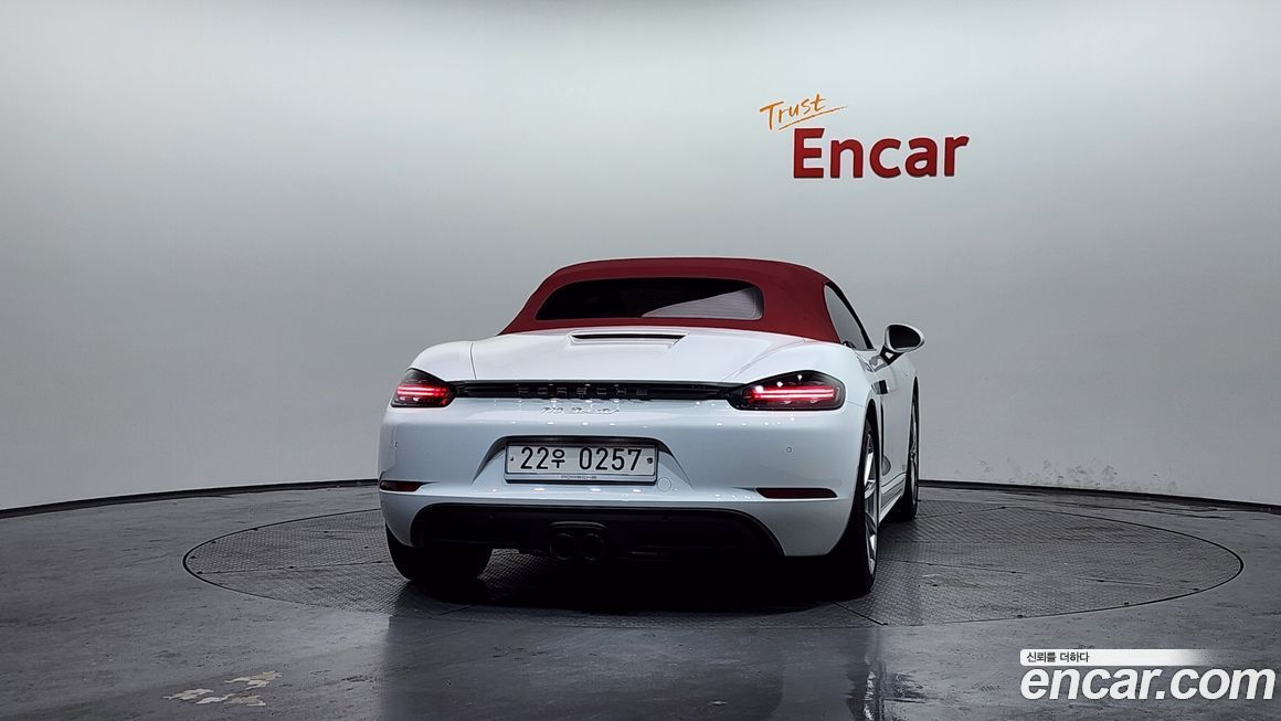 Porsche 718 2017