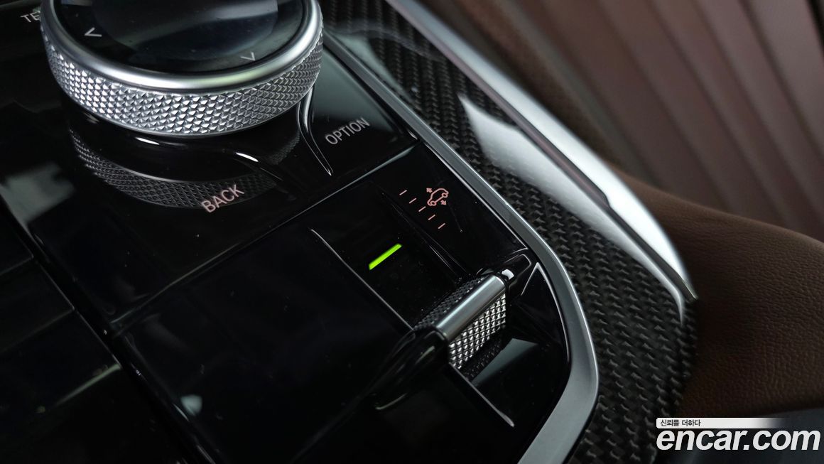 BMW X7 2025