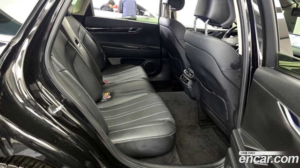 Genesis G80 2021