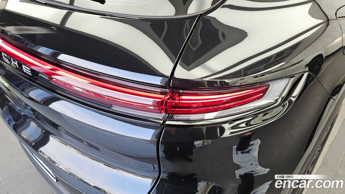 Porsche Cayenne 2025