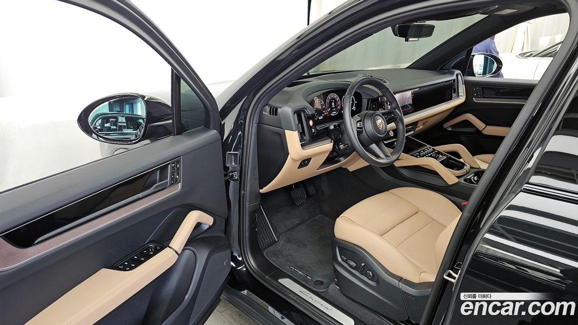 Porsche Cayenne 2025