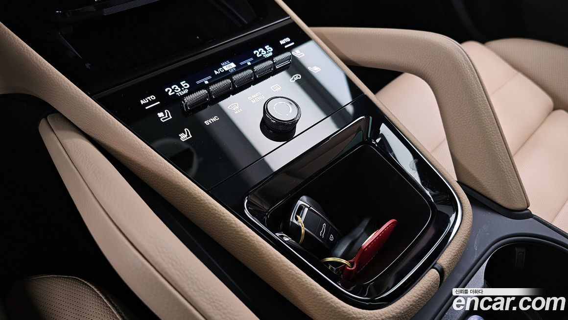 Porsche Cayenne 2025