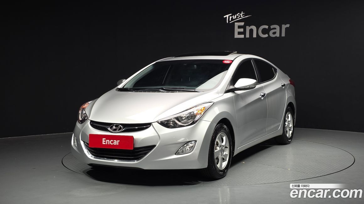 Hyundai AVANTE 2013