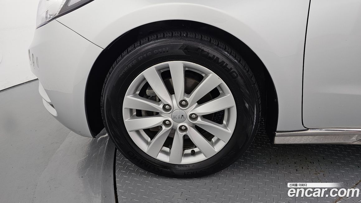 Kia K3 2014