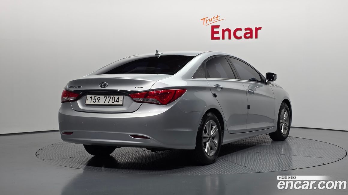 Hyundai Sonata 2013
