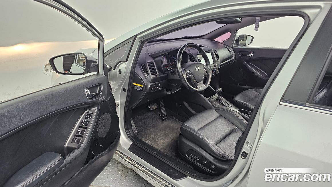 Kia K3 2014