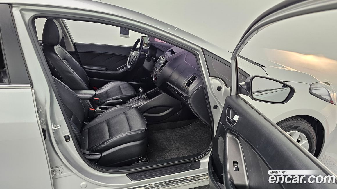 Kia K3 2014