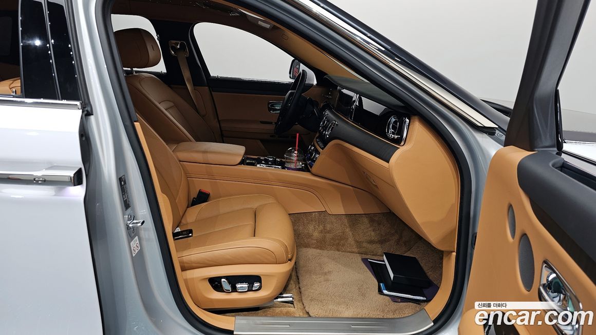 Rolls-Royce Ghost 2021