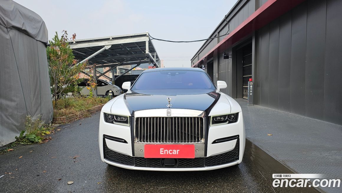 Rolls-Royce Ghost 2021