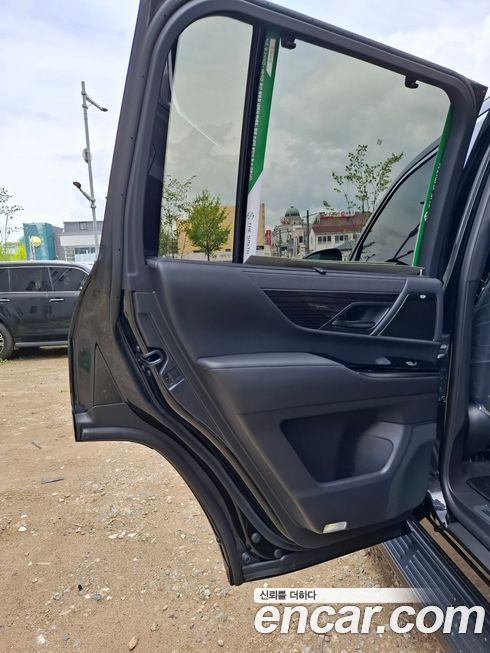 Lexus LX 2026