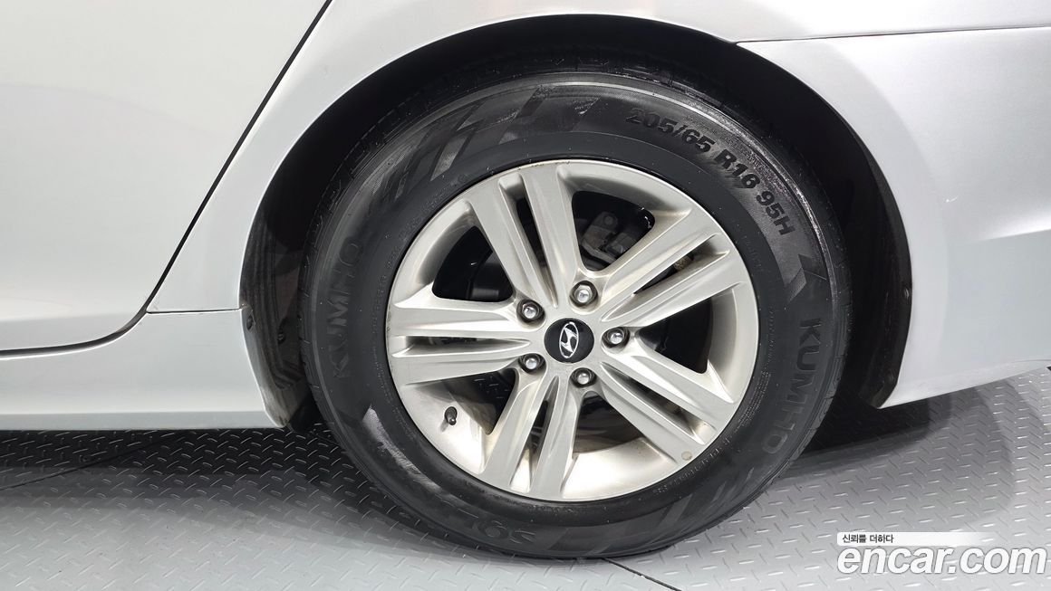 Hyundai Sonata 2013