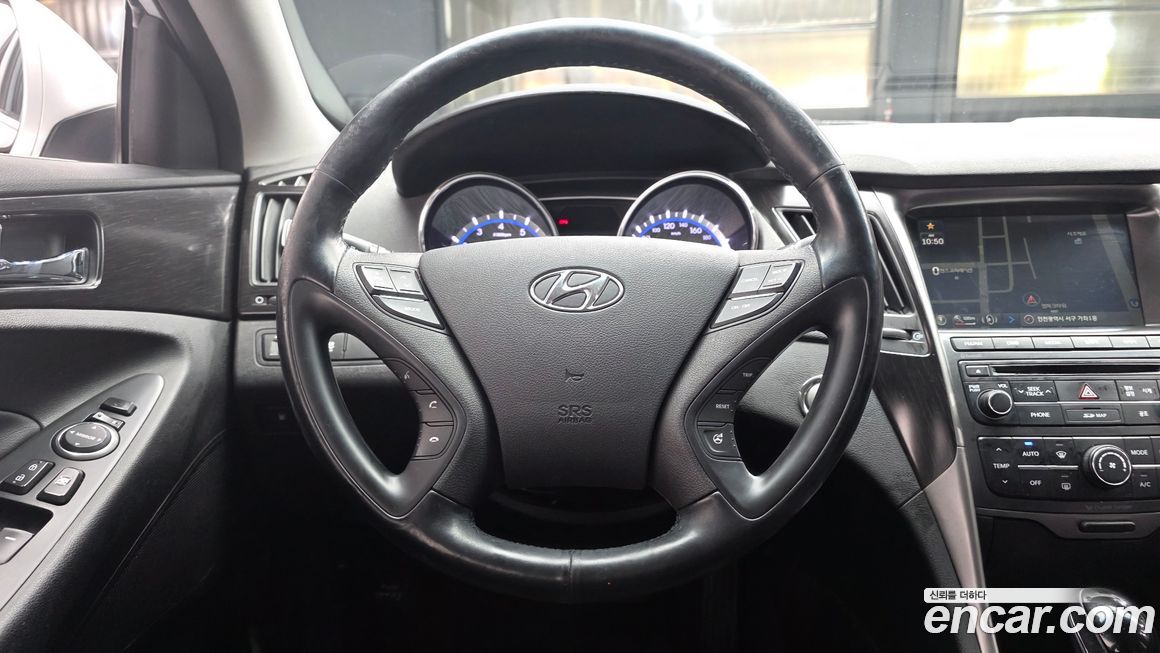 Hyundai Sonata 2013