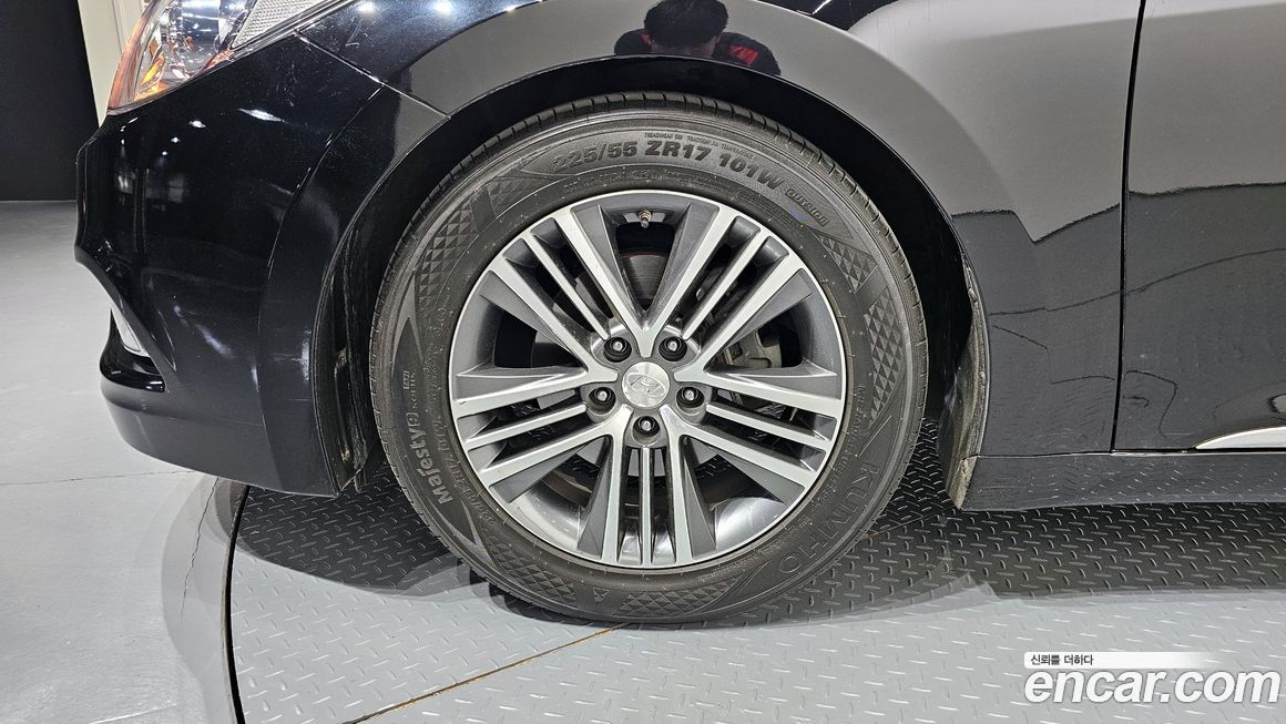 Hyundai Grandeur 2014
