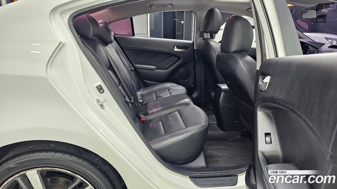 Kia K3 2017