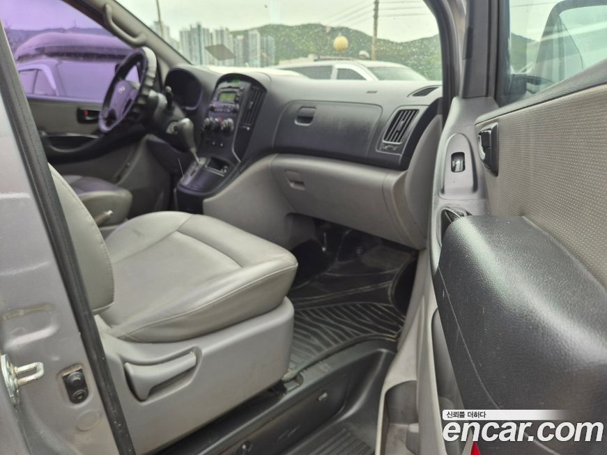 Hyundai Starex 2013