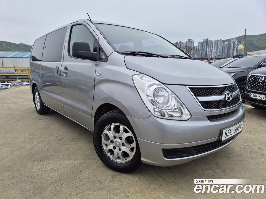 Hyundai Starex 2013