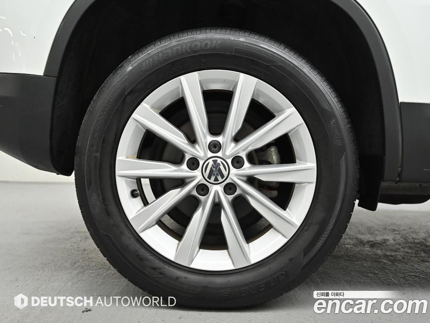 Volkswagen Tiguan 2015
