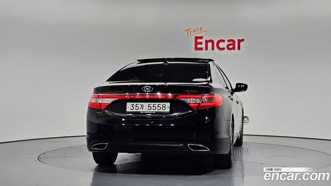 Hyundai Grandeur 2014